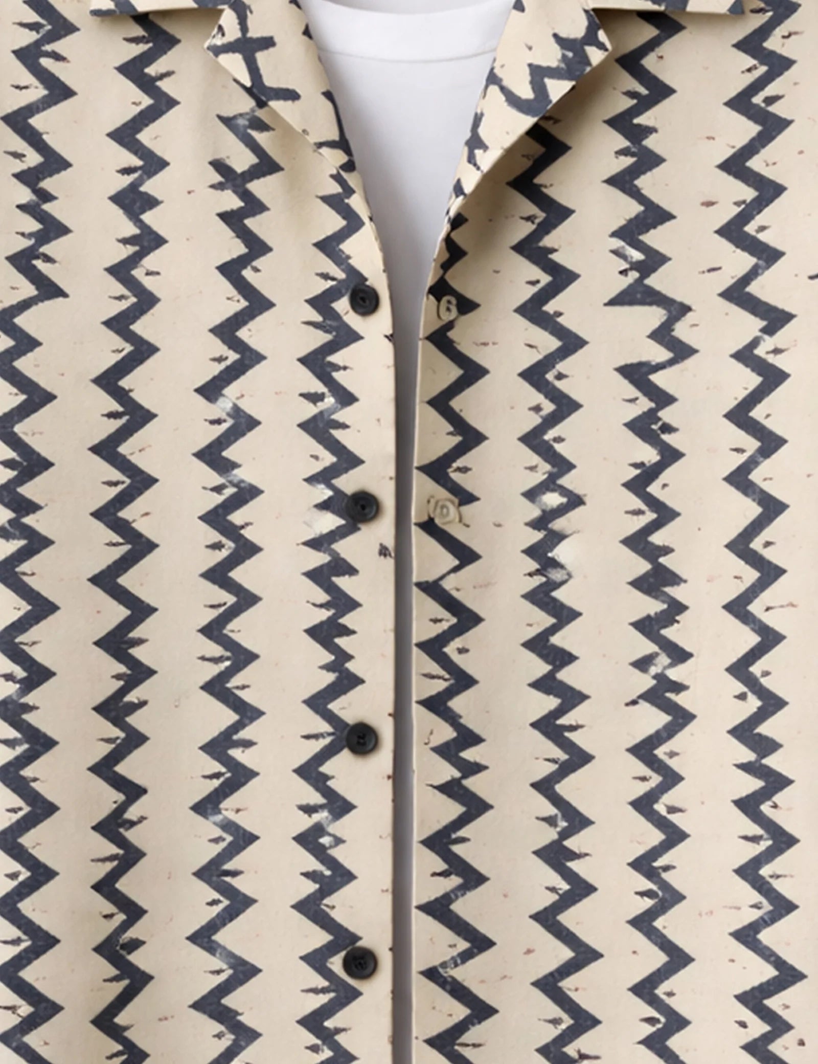 Vertical Zigzag Mens Half Sleeves Shirts - XPST